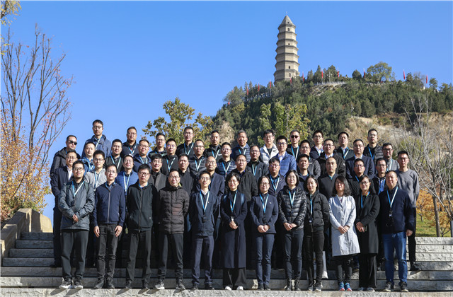 金世豪首批80后中高層赴延安學(xué)習(xí)紅色精神