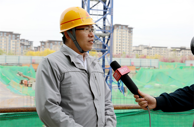 北京電視臺對金世豪中駿云景臺四期項目進行揚塵治理專題報道